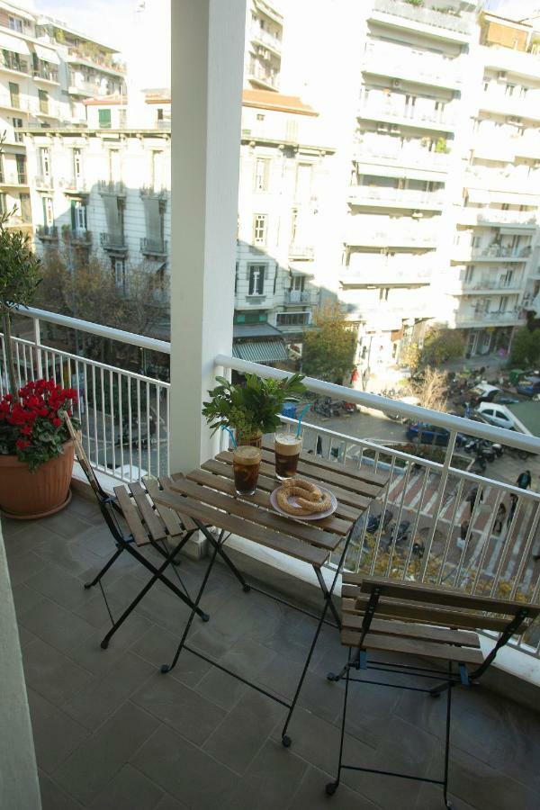 The Lux Gorgeous Apartment Thessaloniki Exterior foto
