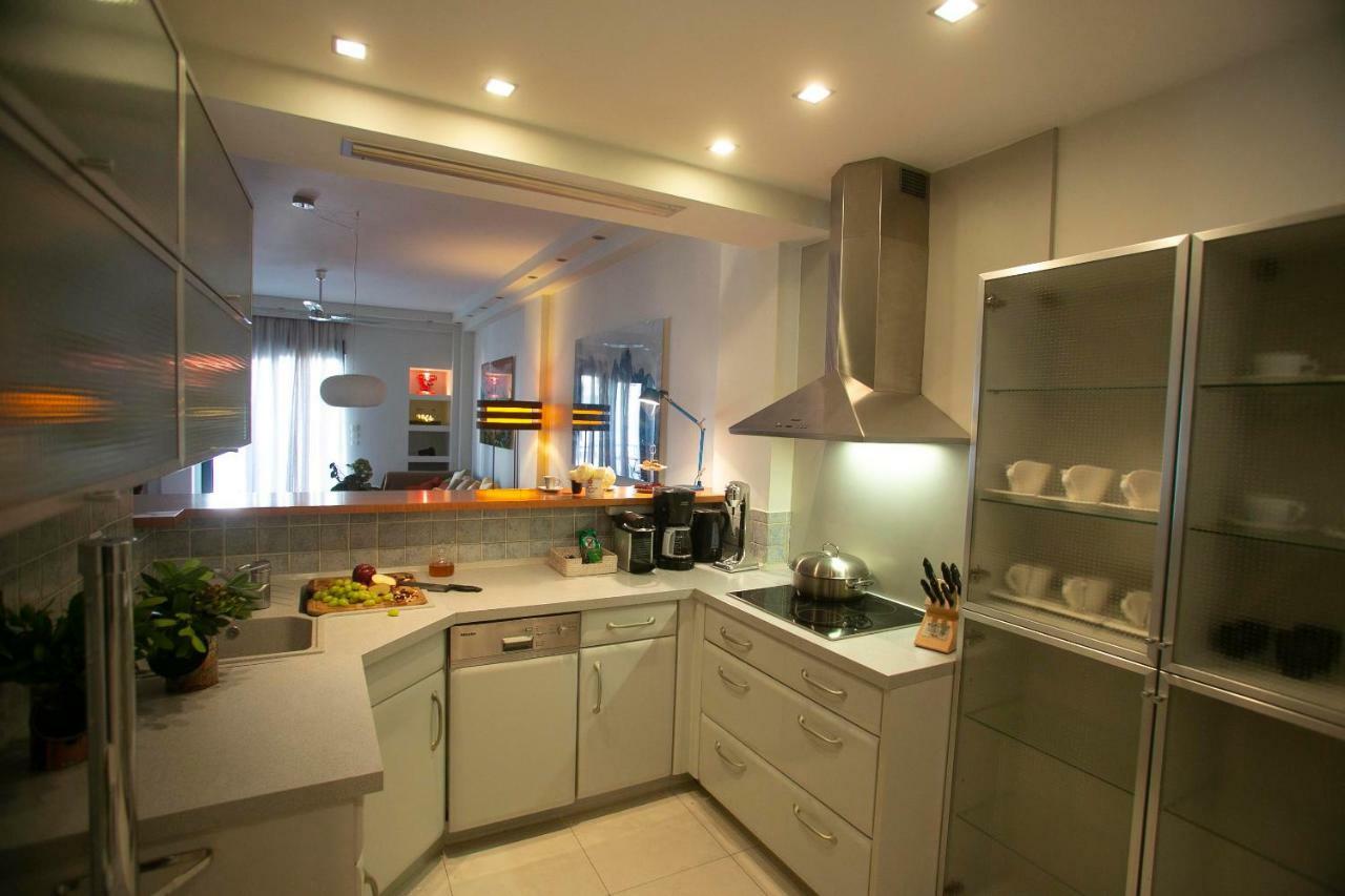 The Lux Gorgeous Apartment Thessaloniki Exterior foto
